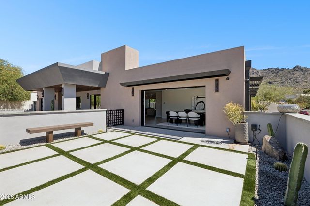 7501 N 21ST Place, Phoenix, AZ 85020