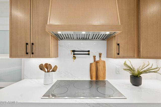 7501 N 21ST Place, Phoenix, AZ 85020