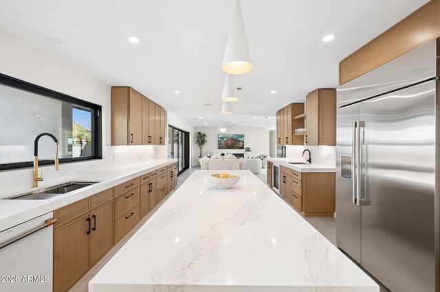 7501 N 21ST Place, Phoenix, AZ 85020