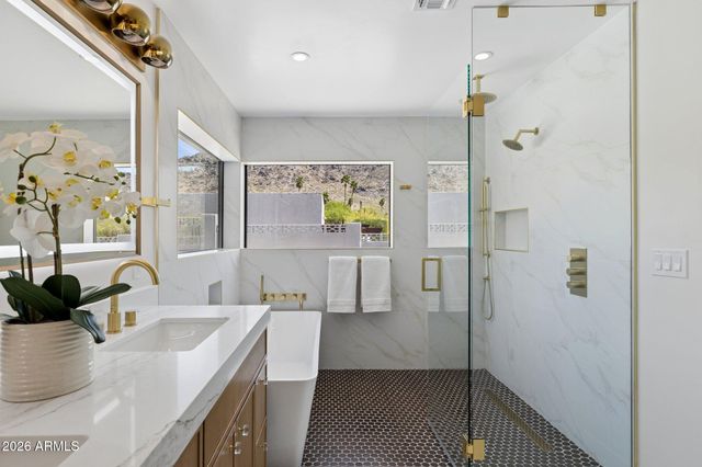 7501 N 21ST Place, Phoenix, AZ 85020