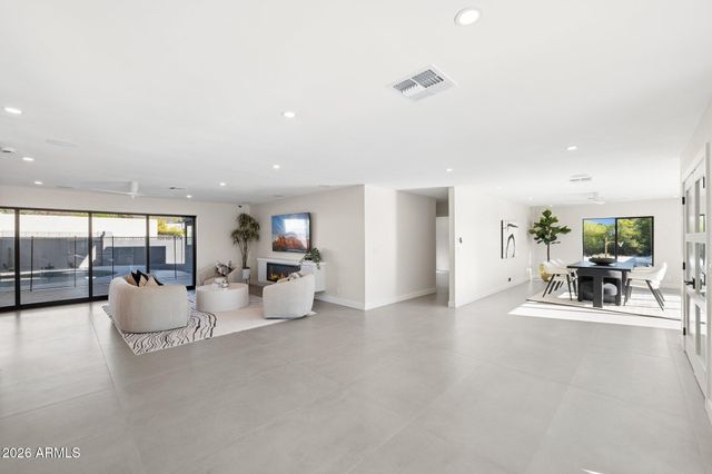 7501 N 21ST Place, Phoenix, AZ 85020