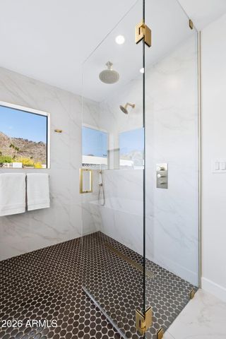 7501 N 21ST Place, Phoenix, AZ 85020