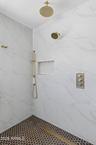 7501 N 21ST Place, Phoenix, AZ 85020