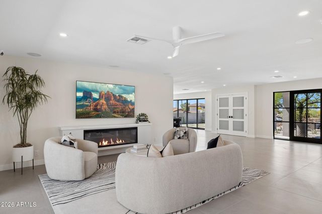 7501 N 21ST Place, Phoenix, AZ 85020