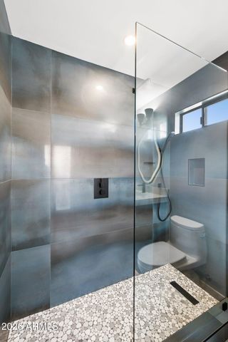 7501 N 21ST Place, Phoenix, AZ 85020