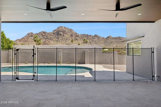 7501 N 21ST Place, Phoenix, AZ 85020