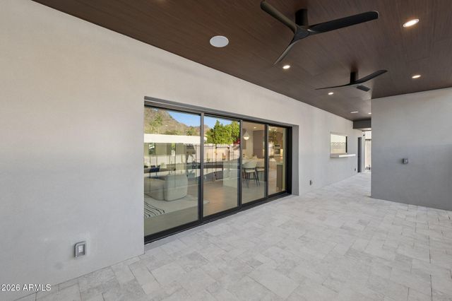 7501 N 21ST Place, Phoenix, AZ 85020