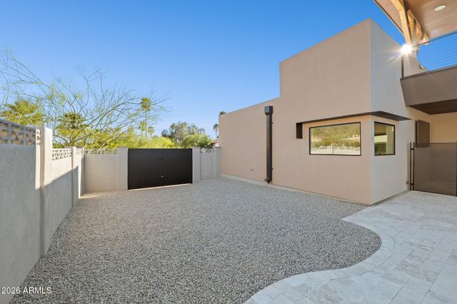 7501 N 21ST Place, Phoenix, AZ 85020