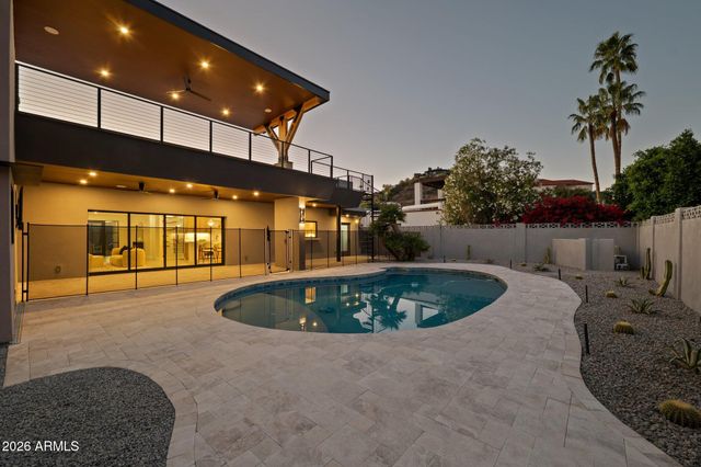 7501 N 21ST Place, Phoenix, AZ 85020