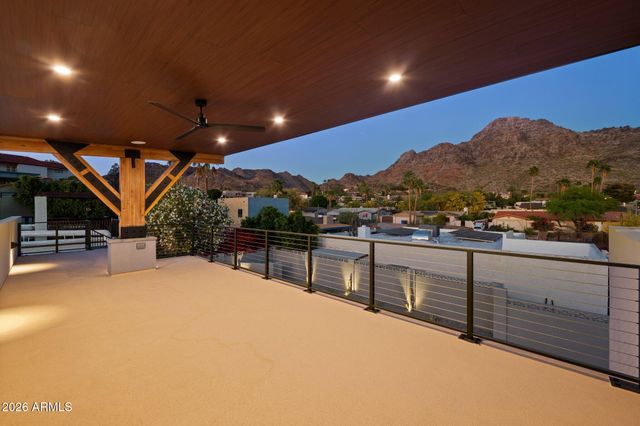 7501 N 21ST Place, Phoenix, AZ 85020