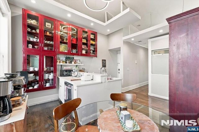 929 Garden Street 5L, Hoboken, NJ 07030