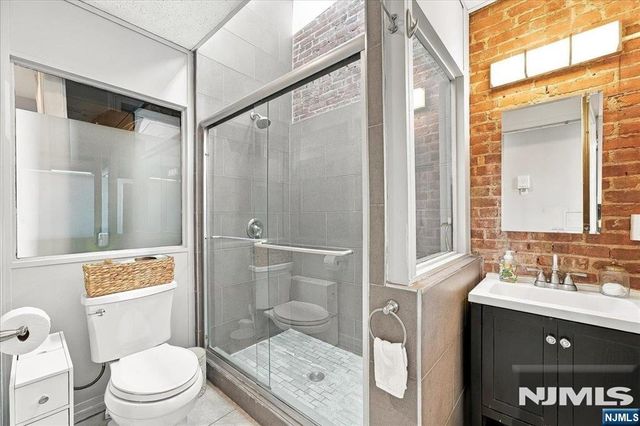929 Garden Street 5L, Hoboken, NJ 07030