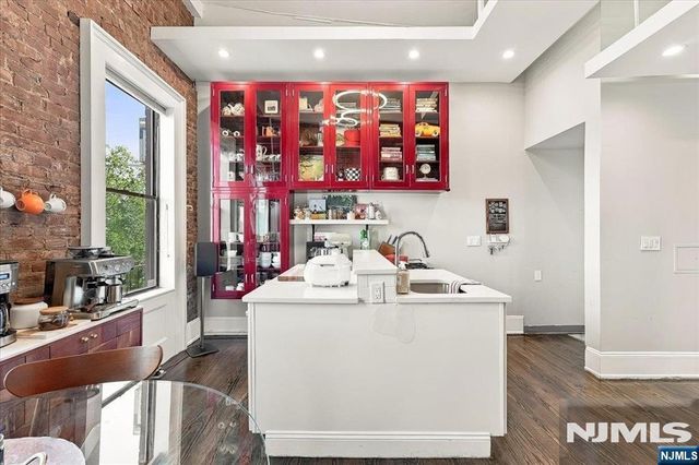 929 Garden Street 5L, Hoboken, NJ 07030