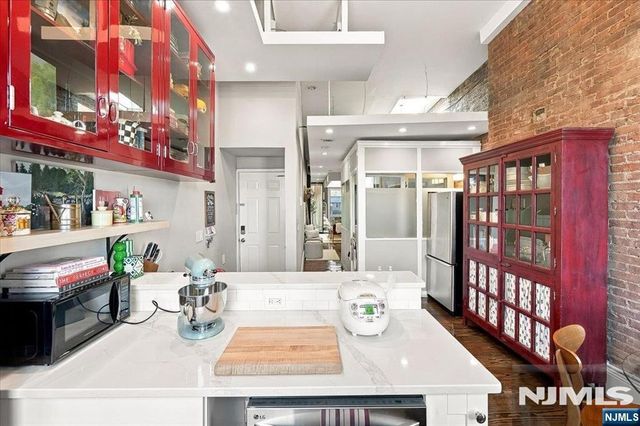 929 Garden Street 5L, Hoboken, NJ 07030