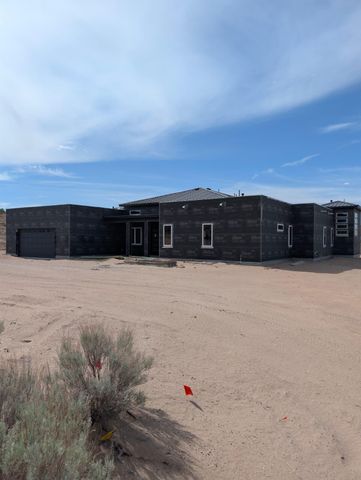 1907 Inca Road NE, Rio Rancho, NM 87124