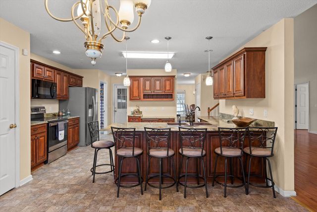 8302 Grinder Creek Place, Chattanooga, TN 37421