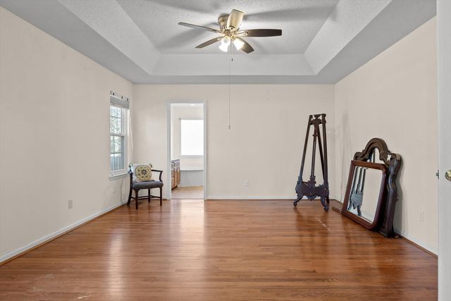 8302 Grinder Creek Place, Chattanooga, TN 37421