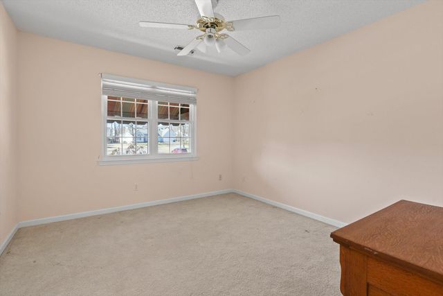 8302 Grinder Creek Place, Chattanooga, TN 37421