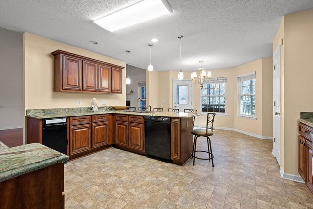 8302 Grinder Creek Place, Chattanooga, TN 37421
