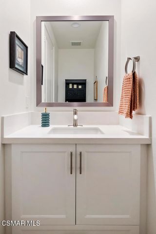 2400 Conroy Avenue, Camarillo, CA 93012