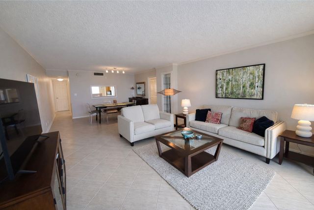 2617 COVE CAY DRIVE 301, Clearwater, FL 33760