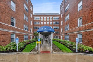 19015 Van Aken 516, Shaker Heights, OH 44122