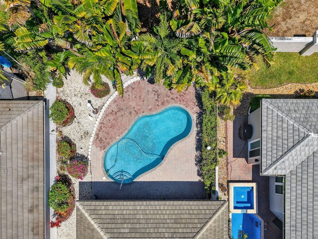 8111 Hampton Wood Drive, Boca Raton, FL 33433