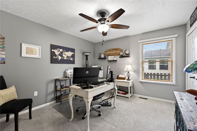 412 Clover Hill Drive, Tipp City, OH 45371