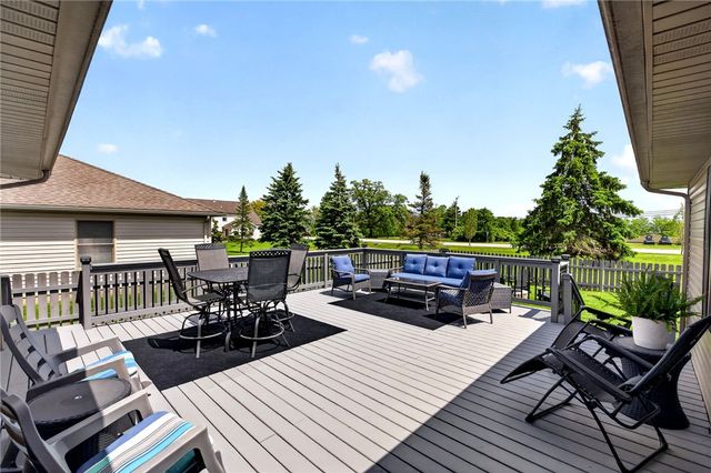 412 Clover Hill Drive, Tipp City, OH 45371