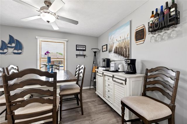 412 Clover Hill Drive, Tipp City, OH 45371