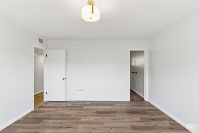 3104 La Casa Place, Bakersfield, CA 93306