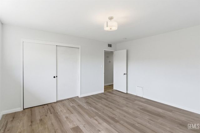 3104 La Casa Place, Bakersfield, CA 93306