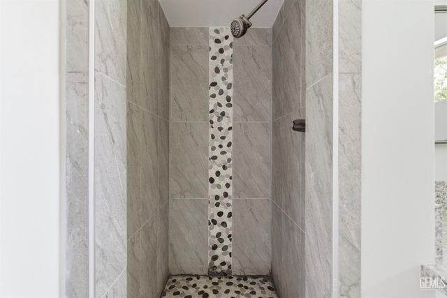 3104 La Casa Place, Bakersfield, CA 93306