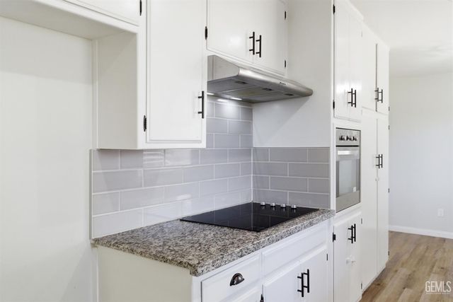 3104 La Casa Place, Bakersfield, CA 93306