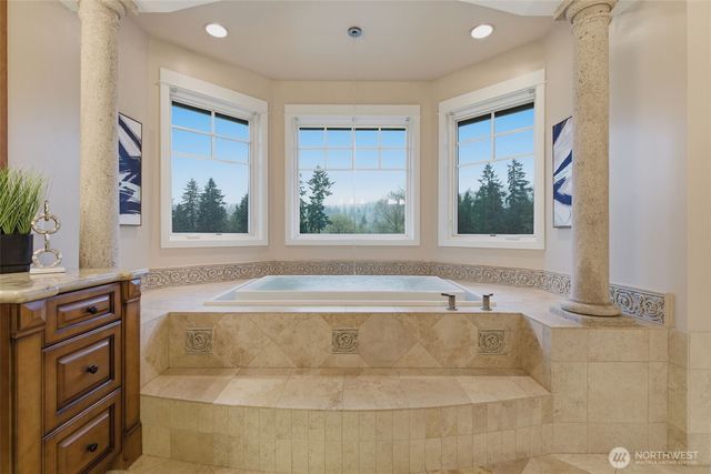 15538 SE 79th Place, Newcastle, WA 98059
