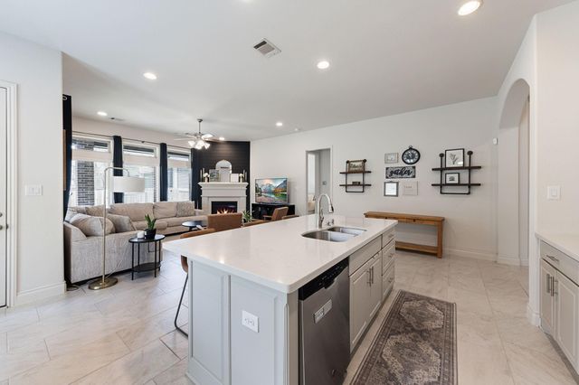 357 Capriccio Lane, Montgomery, TX 77316