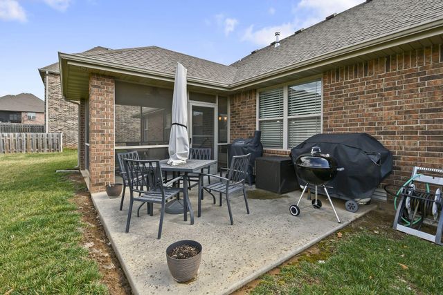 5343 S Twelve Oaks Road, Springfield, MO 65810