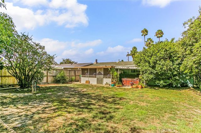 2234 Avalon Street, Costa Mesa, CA 92627