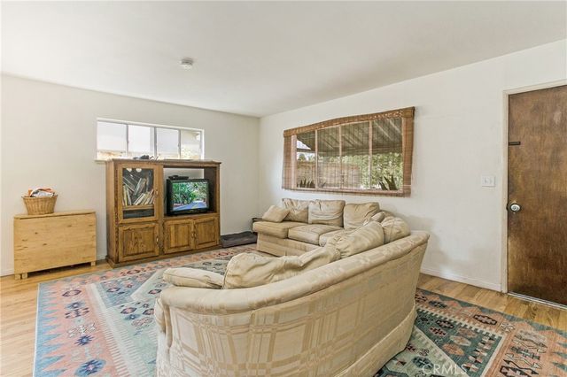 2234 Avalon Street, Costa Mesa, CA 92627