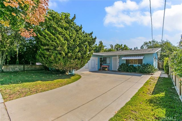 2234 Avalon Street, Costa Mesa, CA 92627