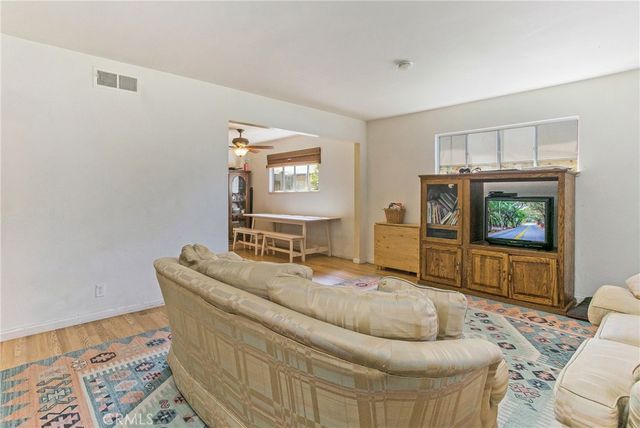 2234 Avalon Street, Costa Mesa, CA 92627
