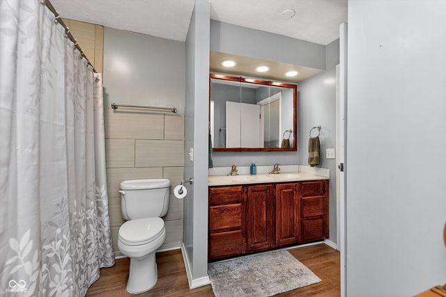 1413 E Vermont Street, Indianapolis, IN 46201