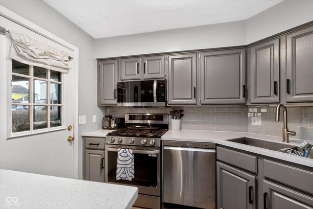 1413 E Vermont Street, Indianapolis, IN 46201