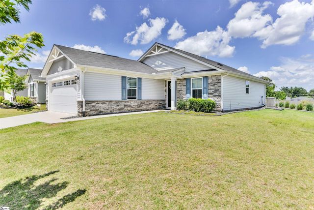202 Bending Branch Road, Greenville, SC 29605