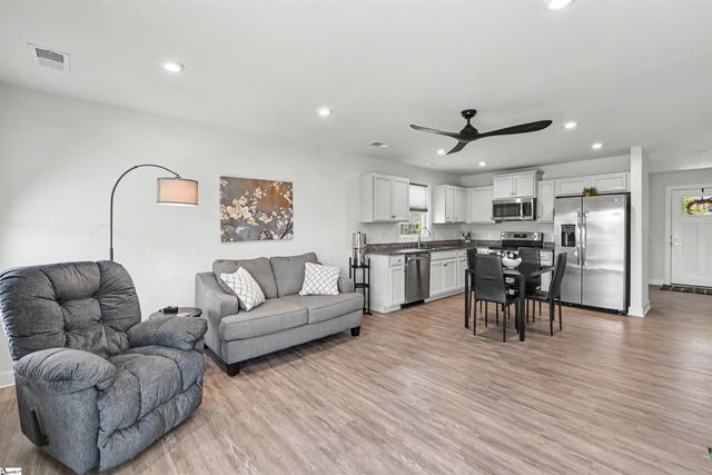 202 Bending Branch Road, Greenville, SC 29605