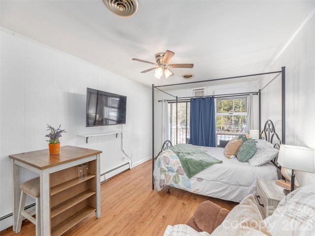 130 Old Mill Road 219, Flat Rock, NC 28731