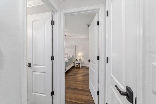 2318 SE 19TH CIRCLE, Ocala, FL 34471