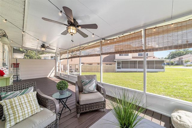 2318 SE 19TH CIRCLE, Ocala, FL 34471