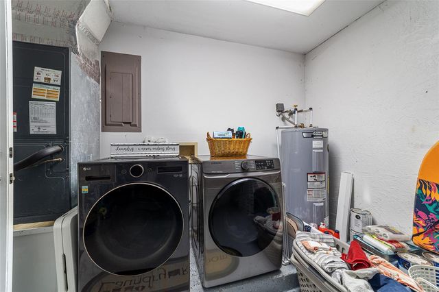 2318 SE 19TH CIRCLE, Ocala, FL 34471