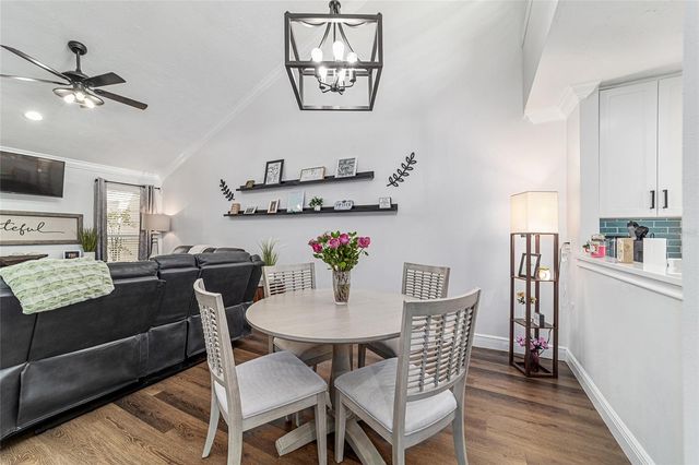 2318 SE 19TH CIRCLE, Ocala, FL 34471